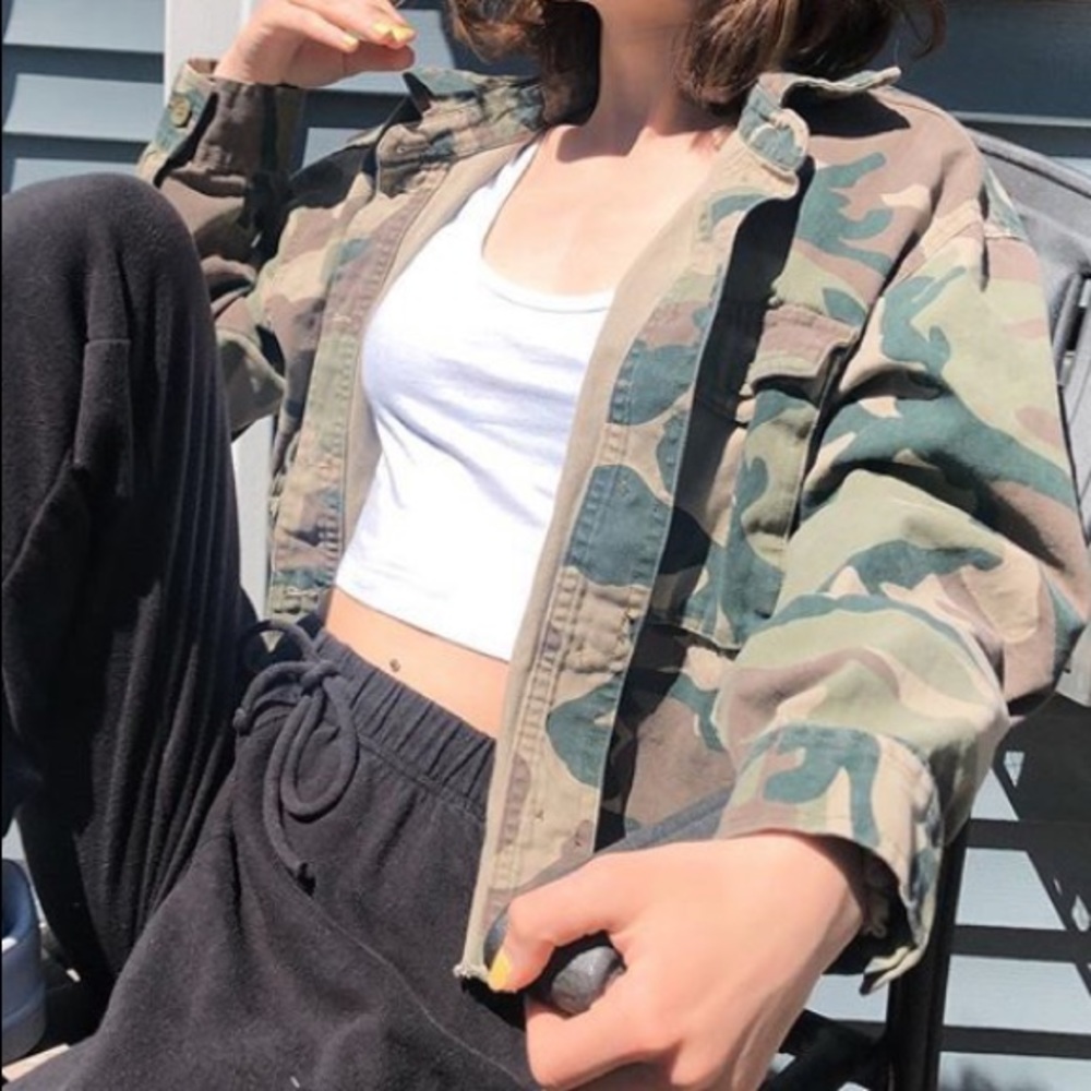 CAMO CROP JACKET